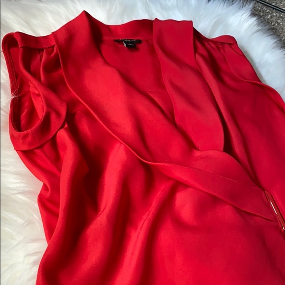 Express portfolio top - Picture 3 of 3